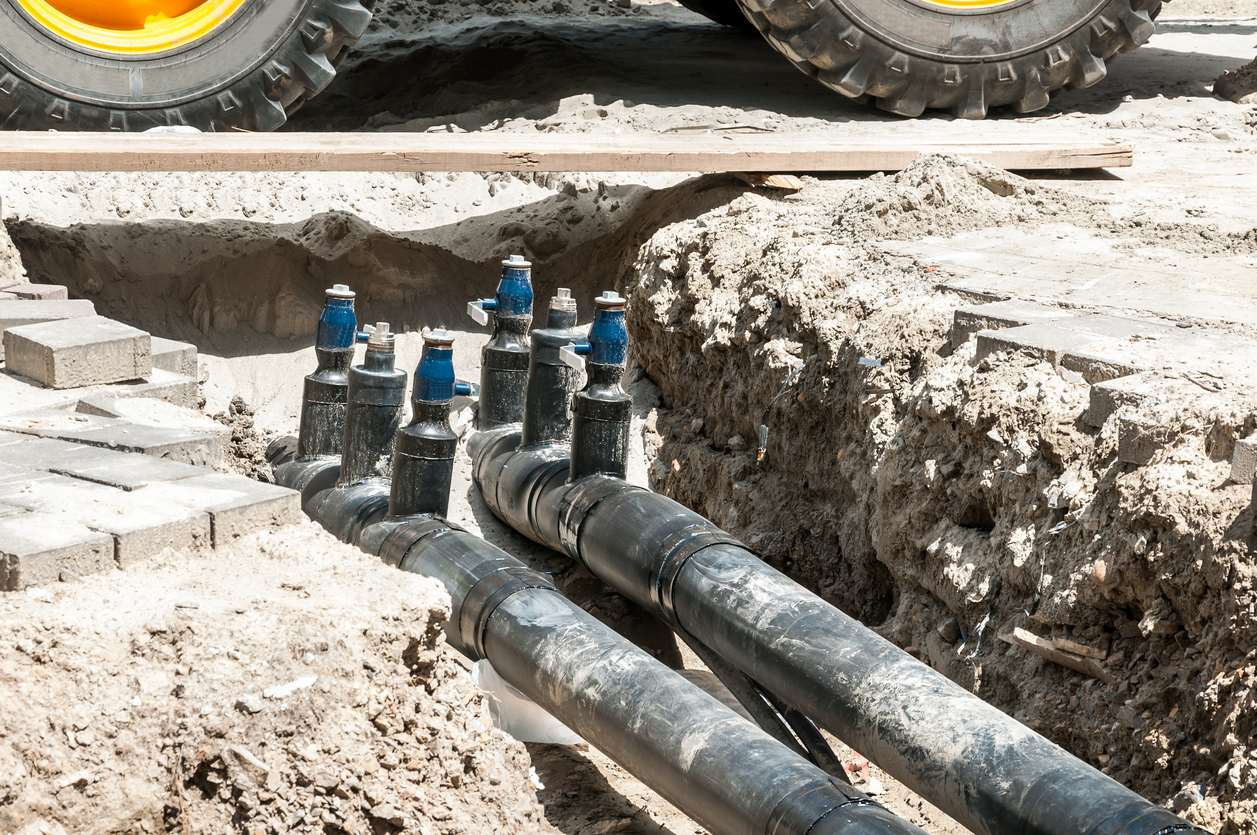 underground district heating pipes